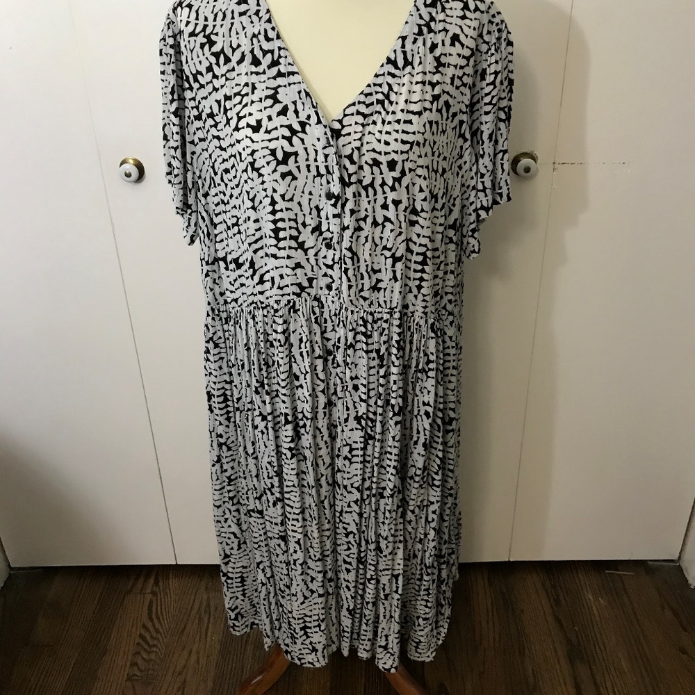 Plus size dress
